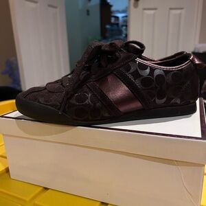 Coach signature athletic shoe size 7.5
